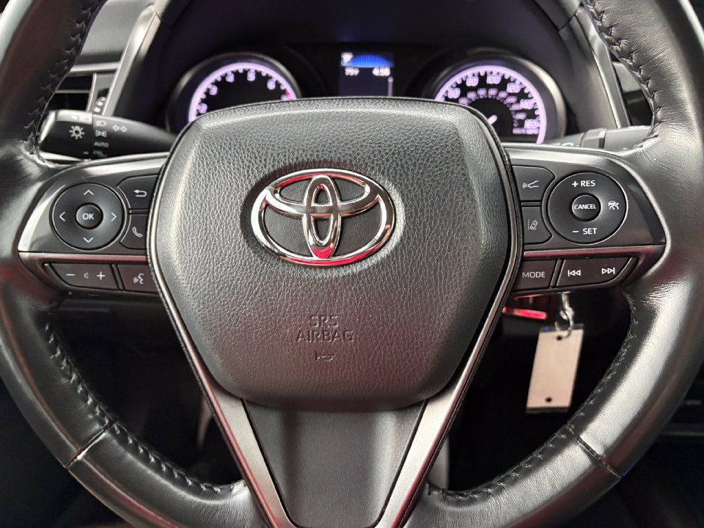Used 2024 Toyota Camry SE FWD image 17