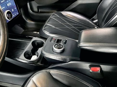 Used 2021 Ford Mustang Mach-E Select w/ Comfort/Technology Package AWD/4WD image 17