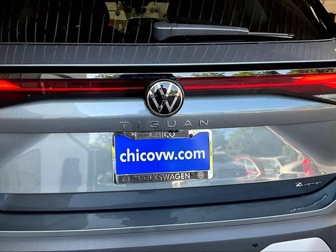 New 2025 Volkswagen Tiguan S image 7