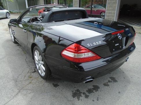 Used 2007 Mercedes-Benz SL 550 image 6