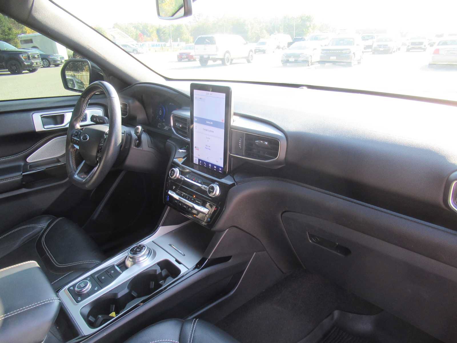Used 2021 Ford Explorer ST w/ Equipment Group 401A AWD/4WD image 27