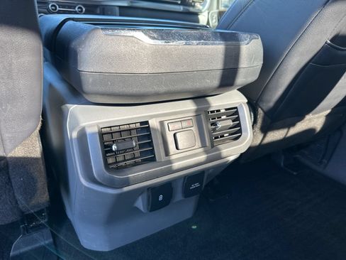 Used 2021 Ford F150 Lariat w/ Equipment Group 502A High AWD/4WD image 17