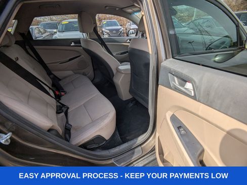 Used 2019 Hyundai Tucson Value w/ Cargo Package image 16