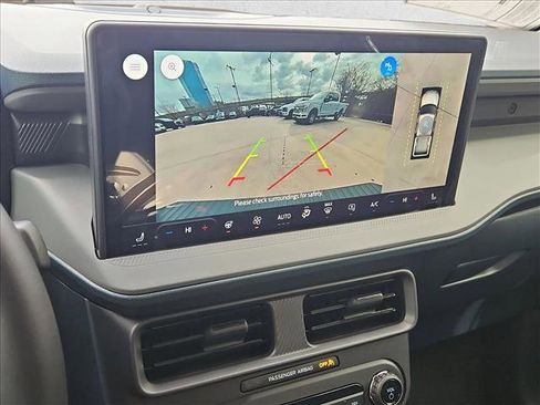 New 2026 Ford Maverick Lariat w/ Black Appearance Package image 13