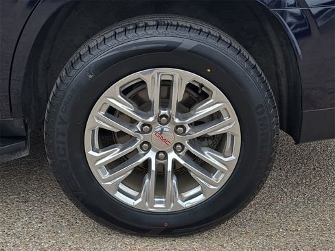 Used 2021 GMC Yukon SLT w/ SLT Luxury Plus Package image 34