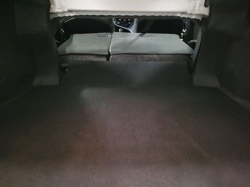 Used 2022 Toyota Camry SE image 16