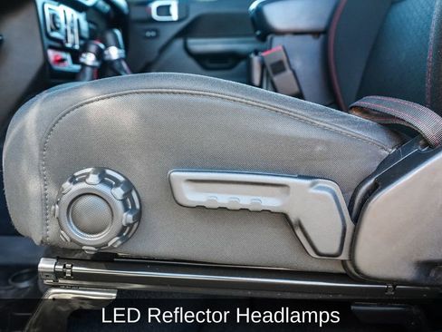 Used 2020 Jeep Gladiator Rubicon w/ LED Lighting Group AWD/4WD image 23