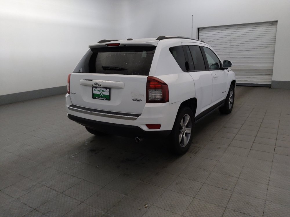 Used 2017 Jeep Compass High Altitude AWD/4WD image 9