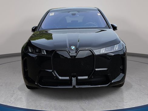 New 2026 BMW iX xDrive45 w/ M Sport Package AWD/4WD image 2