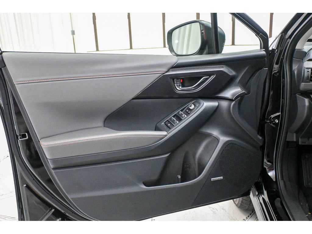 New 2026 Subaru Crosstrek 2.5i Limited w/ Crosstrek Mirror Package AWD/4WD image 14