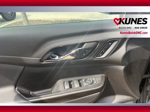 Used 2023 GMC Acadia SLT w/ Preferred Package AWD/4WD image 8