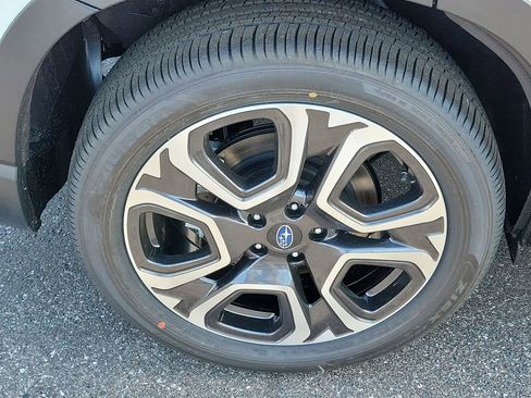 New 2026 Subaru Ascent Limited image 5