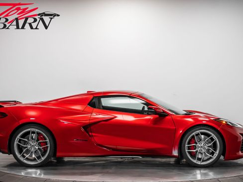 Used 2025 Chevrolet Corvette Z06 image 14