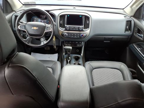 Used 2017 Chevrolet Colorado Z71 image 8