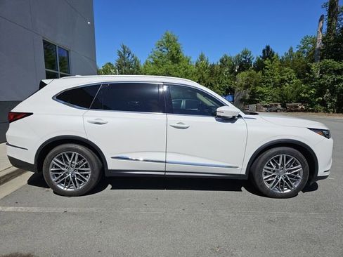 Certified 2024 Acura MDX SH-AWD w/ Advance Package image 6
