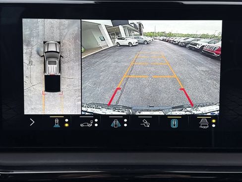 Used 2022 GMC Sierra 1500 AT4X AWD/4WD image 8
