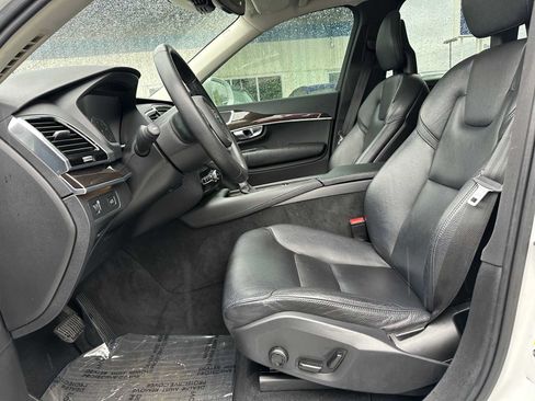 Used 2017 Volvo XC90 T6 Momentum w/ Vision Package AWD/4WD image 20