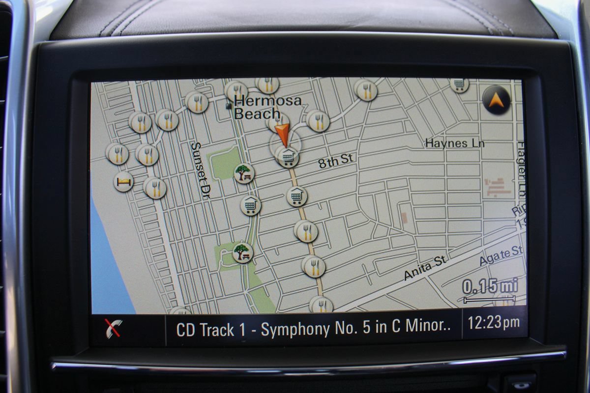 Used 2015 Porsche Cayenne Turbo AWD/4WD image 29