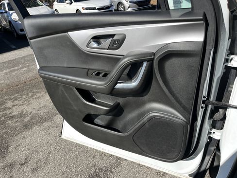 Used 2023 Chevrolet Blazer LT image 15