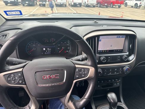 Used 2022 GMC Canyon Denali w/ Denali Black Edition Package image 13