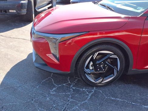 Used 2025 Kia K4 EX image 24