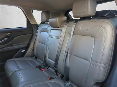 Used 2023 Lincoln Corsair FWD image 21