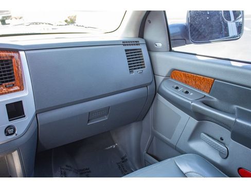 Used 2007 Dodge Ram 2500 Truck Laramie w/ Protection Group AWD/4WD image 47