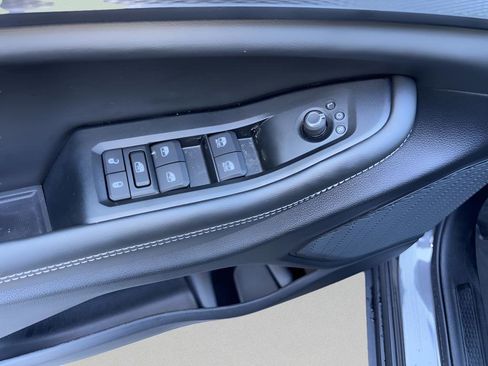 New 2026 Jeep Grand Cherokee L 4WD image 22