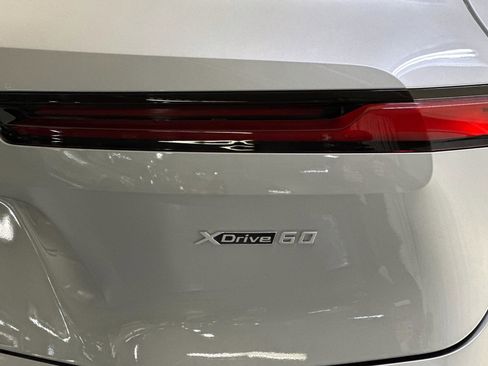 New 2026 BMW iX xDrive60 image 12