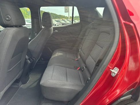 Used 2025 Chevrolet Equinox LT AWD/4WD image 35