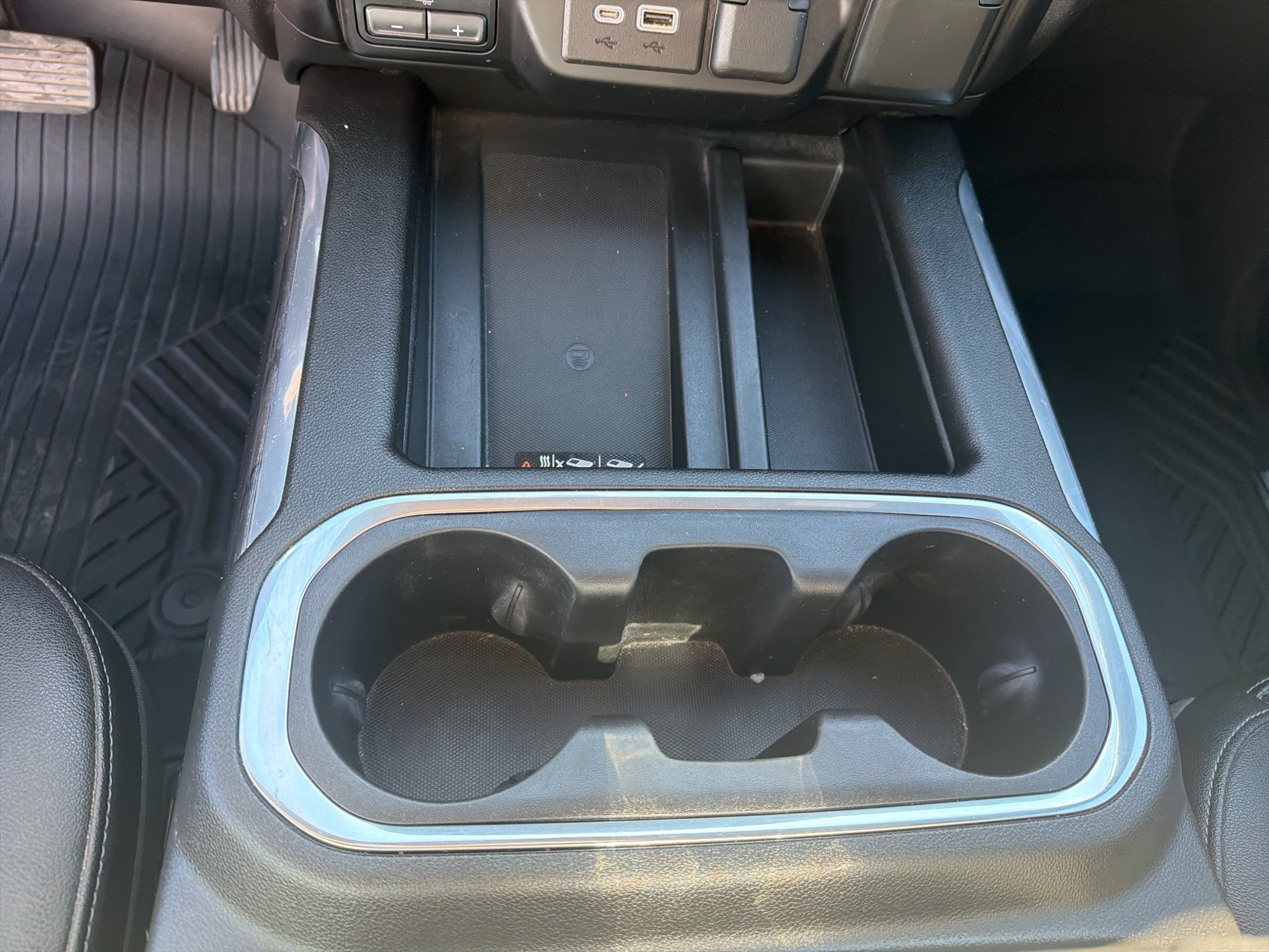 Used 2021 Chevrolet Silverado 1500 LTZ AWD/4WD image 22