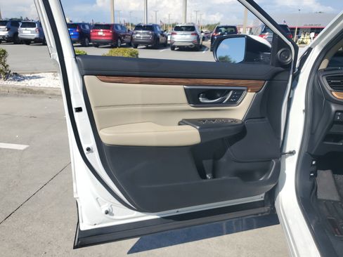 Used 2021 Honda CR-V Touring image 22