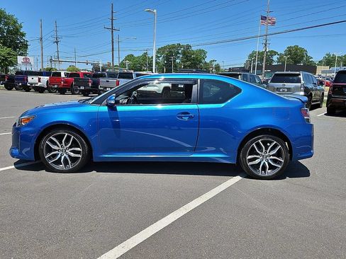 Used 2014 Scion tC FWD image 8