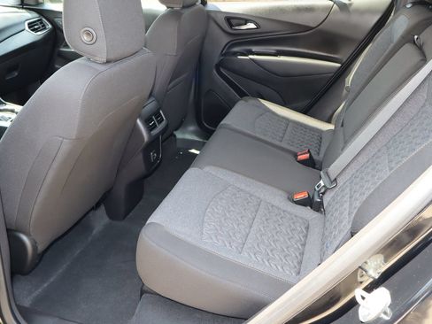 Used 2024 Chevrolet Equinox LT FWD image 5