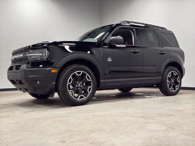 Used 2026 Ford Bronco Sport Outer Banks w/ Outer Banks Tech Package+ AWD/4WD image 4