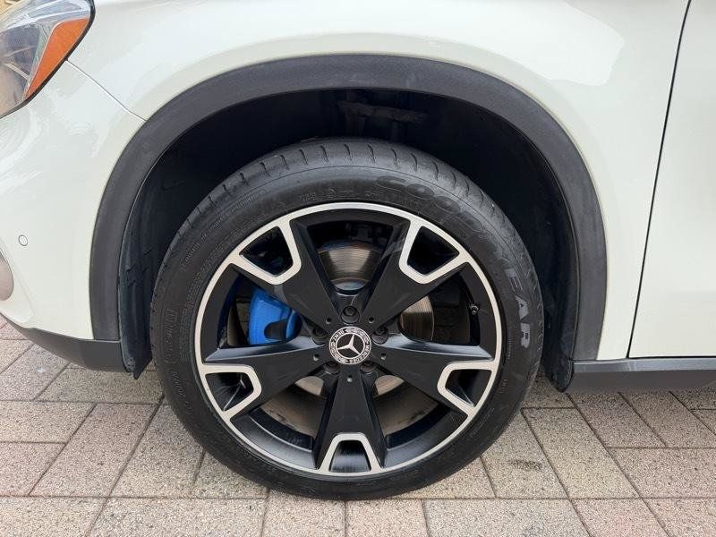 Used 2018 Mercedes-Benz GLA 250 4MATIC image 26