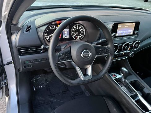 Used 2020 Nissan Sentra S w/ Lighting Package FWD image 16