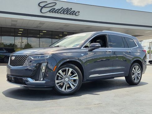 Used 2025 Cadillac XT6 Premium Luxury w/ Platinum Package AWD/4WD image 1