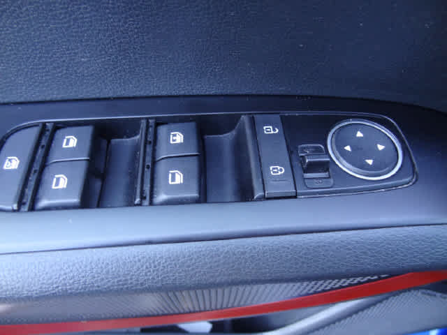 Used 2023 Kia Soul GT-Line w/ GT-Line Technology Package FWD image 13