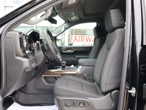 New 2026 Chevrolet Silverado 1500 LT Trail Boss w/ Convenience Package II AWD/4WD image 15