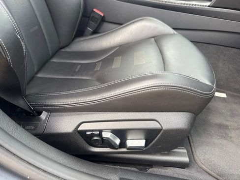 Used 2018 BMW M3 RWD image 13