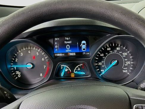 Used 2018 Ford Escape SE image 13