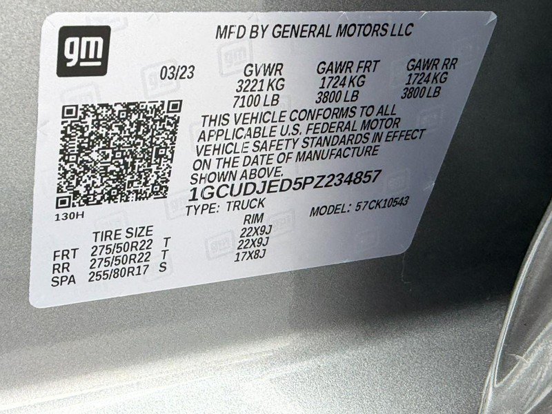 Used 2023 Chevrolet Silverado 1500 High Country w/ High Country Premium Package AWD/4WD image 25