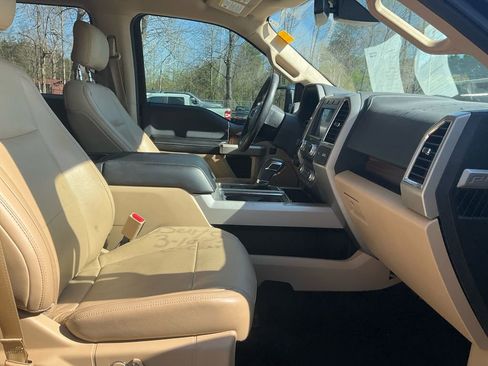 Used 2017 Ford F150 Lariat w/ Equipment Group 502A Luxury image 12