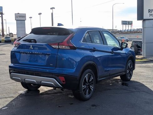 Used 2024 Mitsubishi Eclipse Cross SE image 3