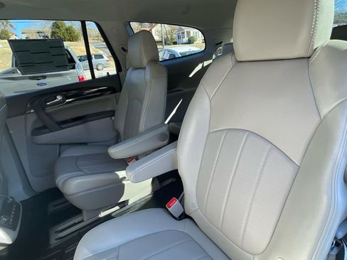 Used 2017 Buick Enclave Premium w/ Enclave Sport Touring Edition image 22