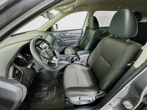 Used 2020 Nissan Rogue S FWD image 13