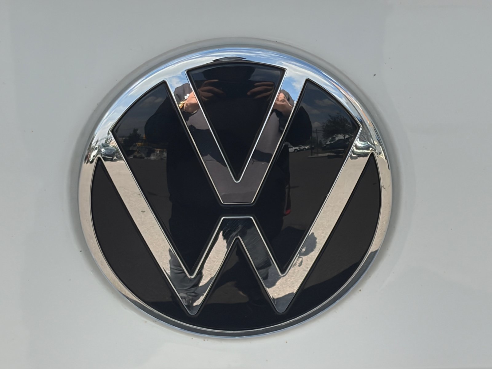 Used 2023 Volkswagen Taos SE AWD/4WD image 32