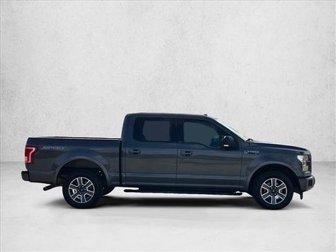 Used 2017 Ford F150 XLT w/ Equipment Group 302A Luxury RWD image 3