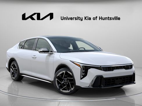 New 2026 Kia K4 GT-Line FWD image 1